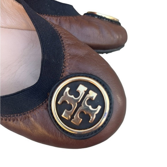 Tory Burch Caroline black and brown leather logo ballet flat shoes size 6.5 - Picture 9 of 14